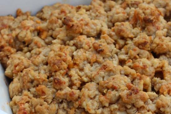 Apple cheese crisp  - A recipe by Epicuriantime.com