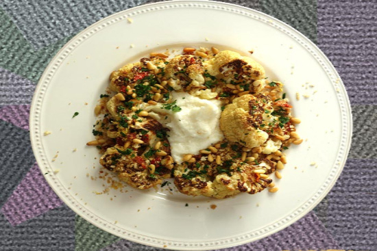 Roasted cauliflower with parmesan polenta - A recipe by Epicuriantime.com